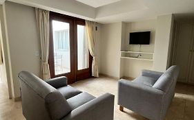 Apart Boulogne, A Metros De Los Portones Del Parque San Martin